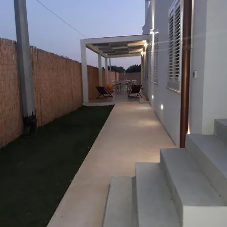 Casa vacanze Mediterraneo -sicilia 100 Mt Dal Mare *
